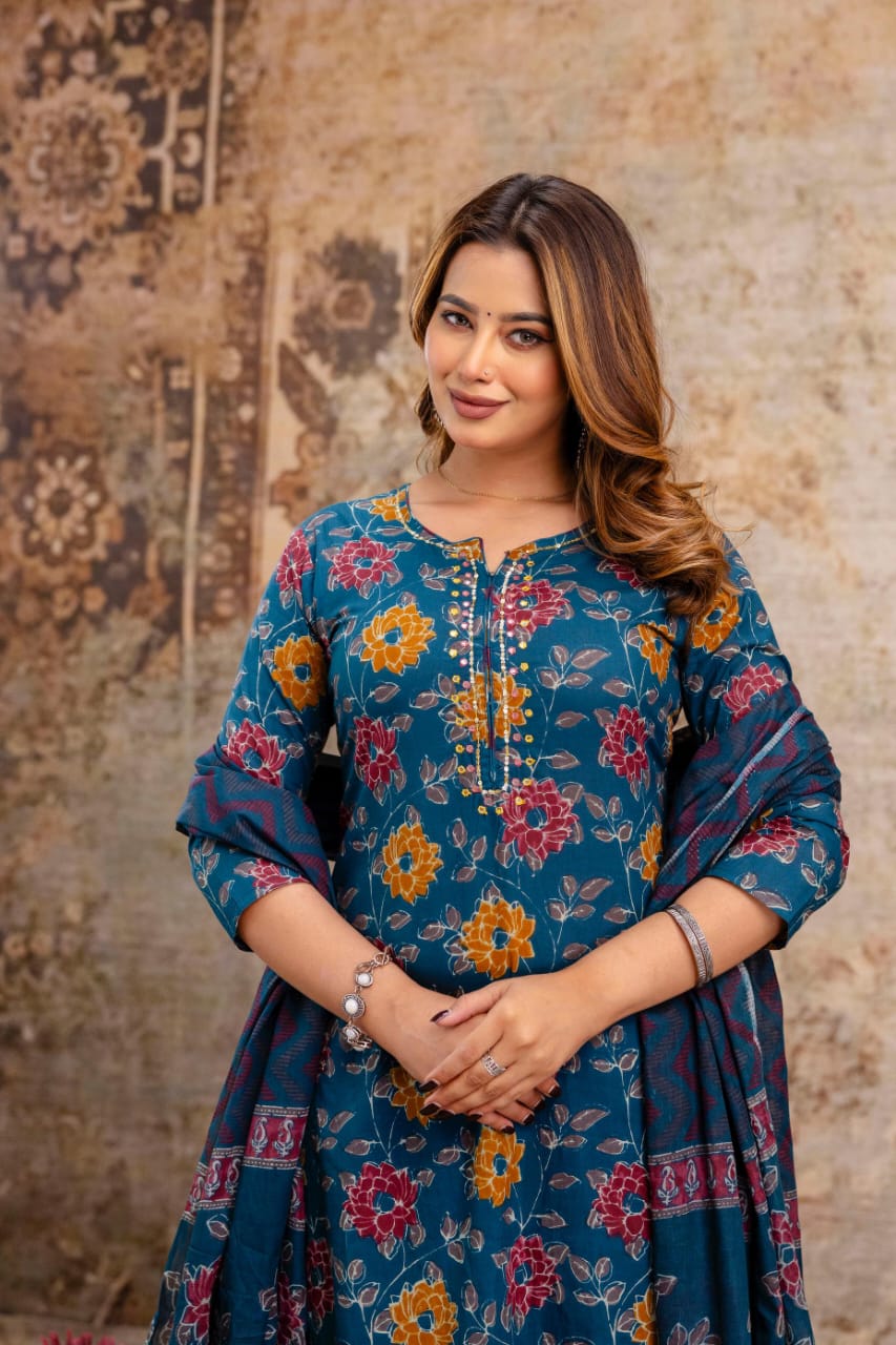 Zaria - Floral Kurti Set
