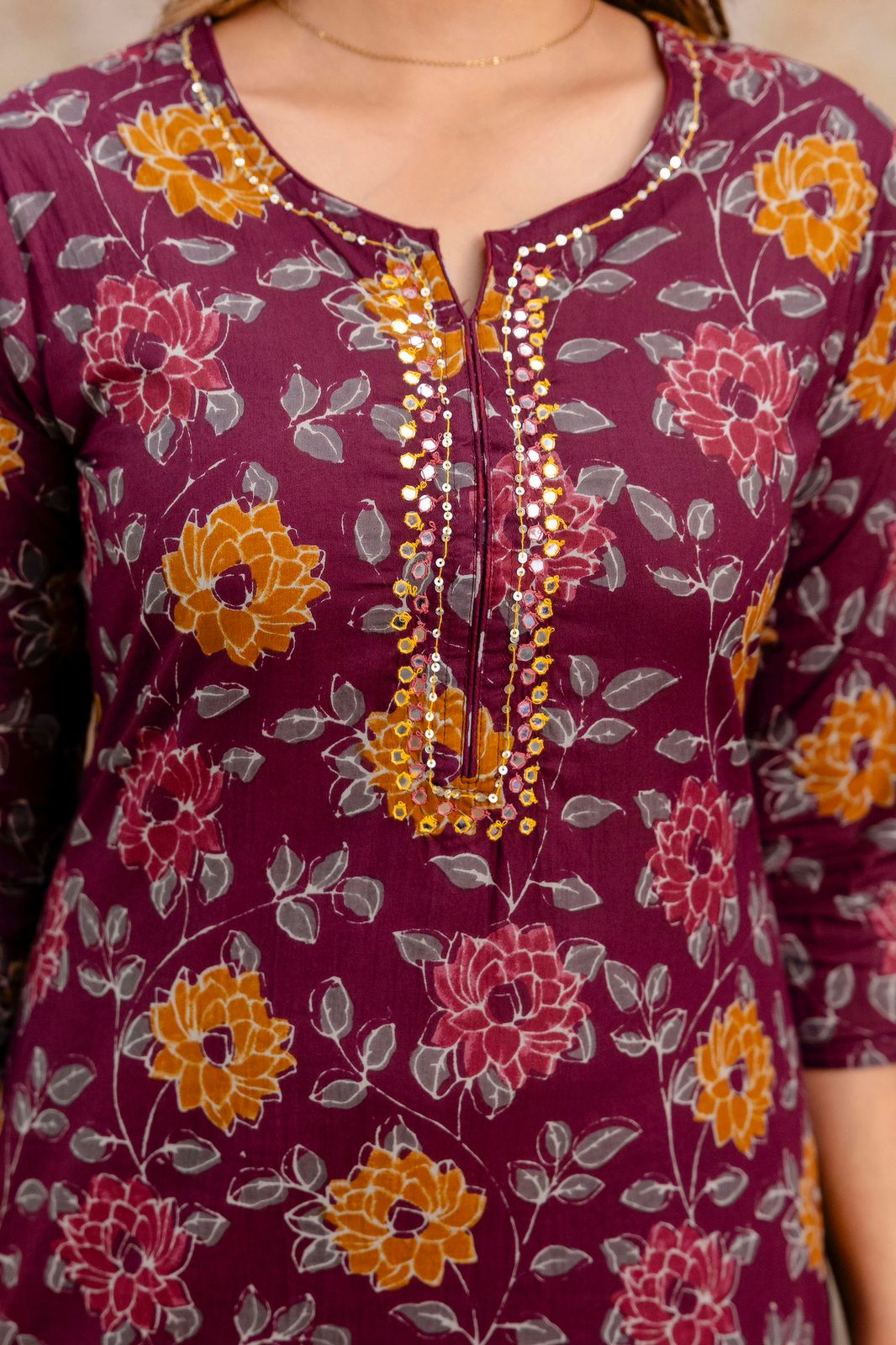 Zaria - Floral Kurti Set