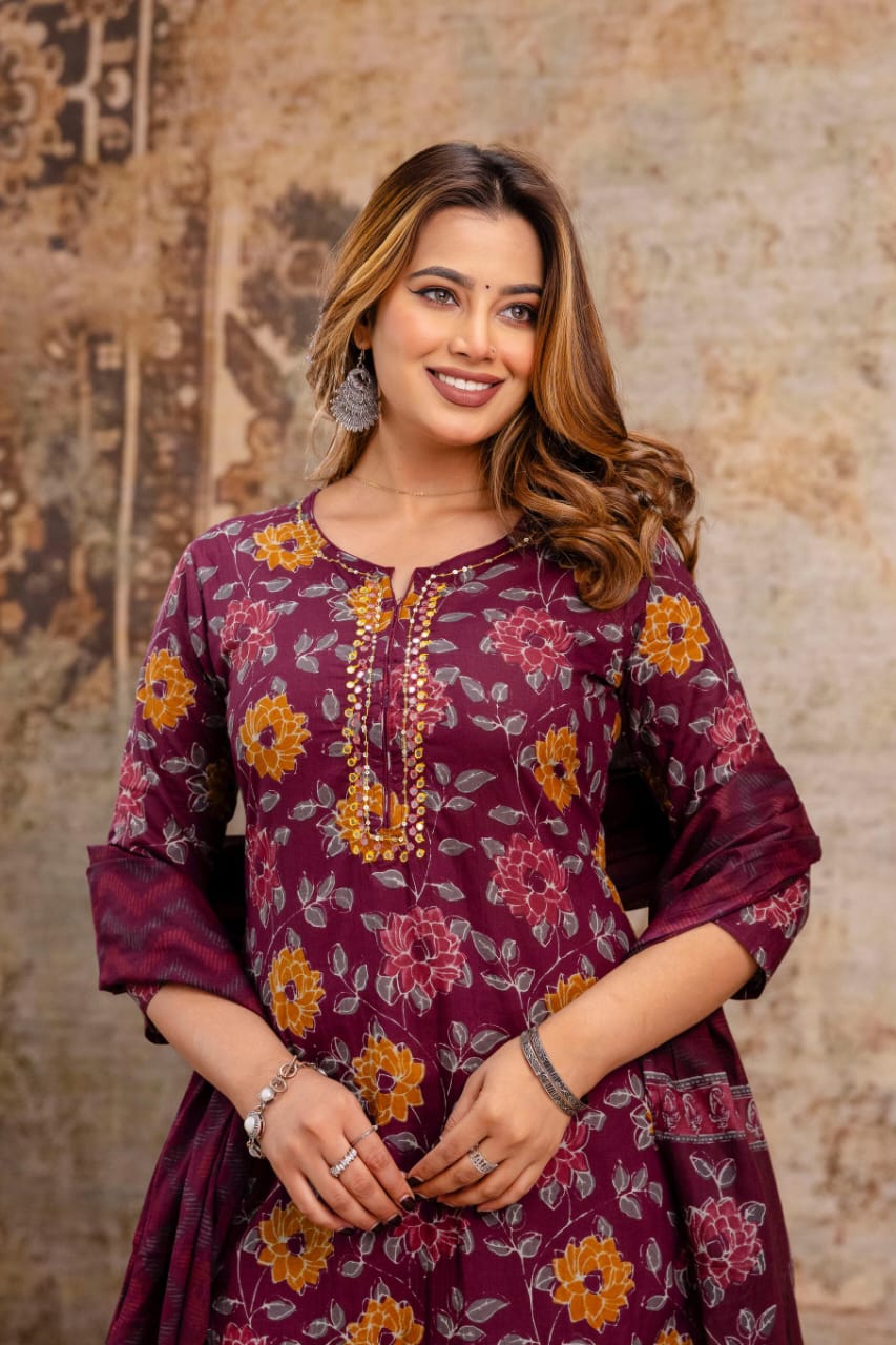 Zaria - Floral Kurti Set