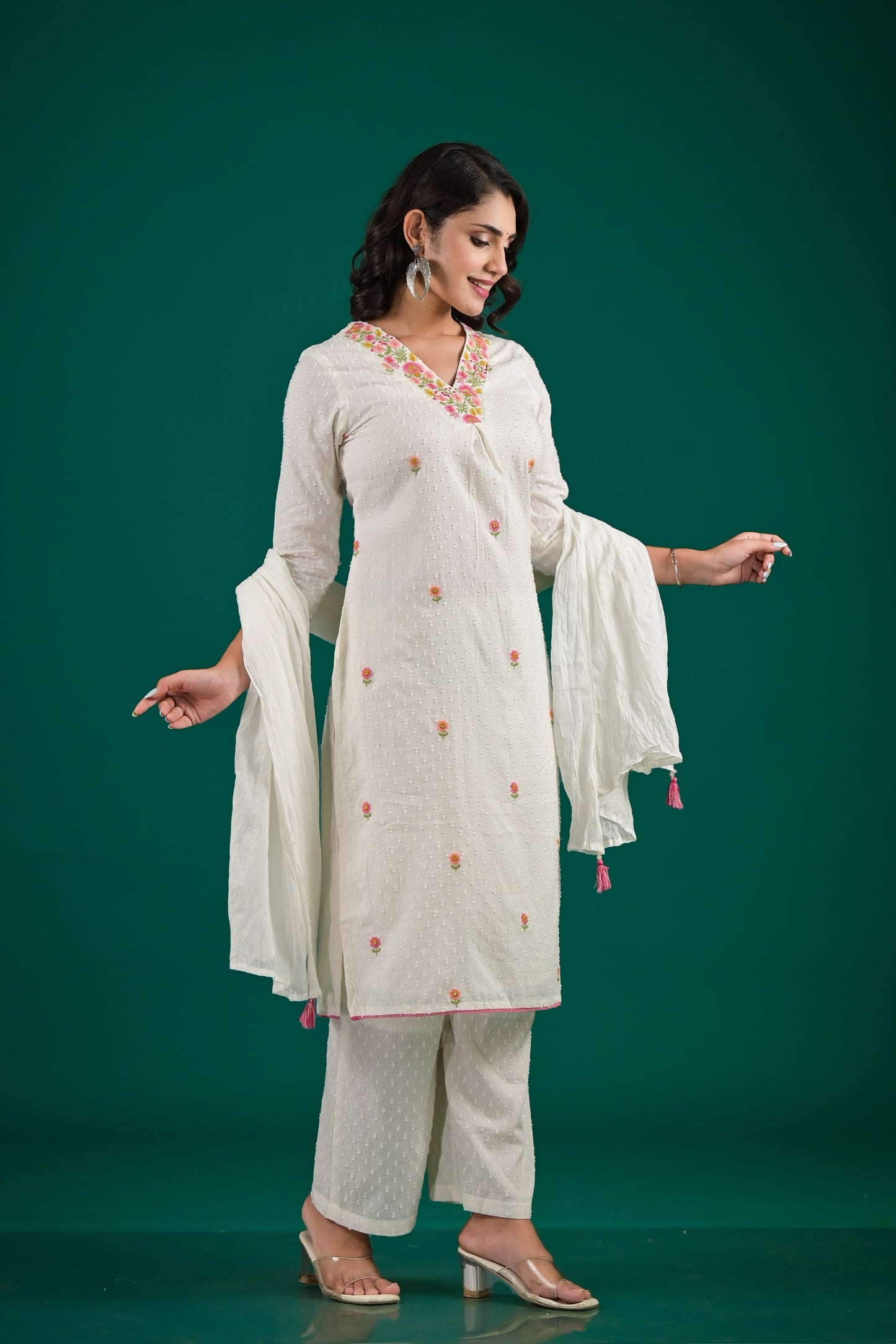 Embroidered Grace Kurti Set