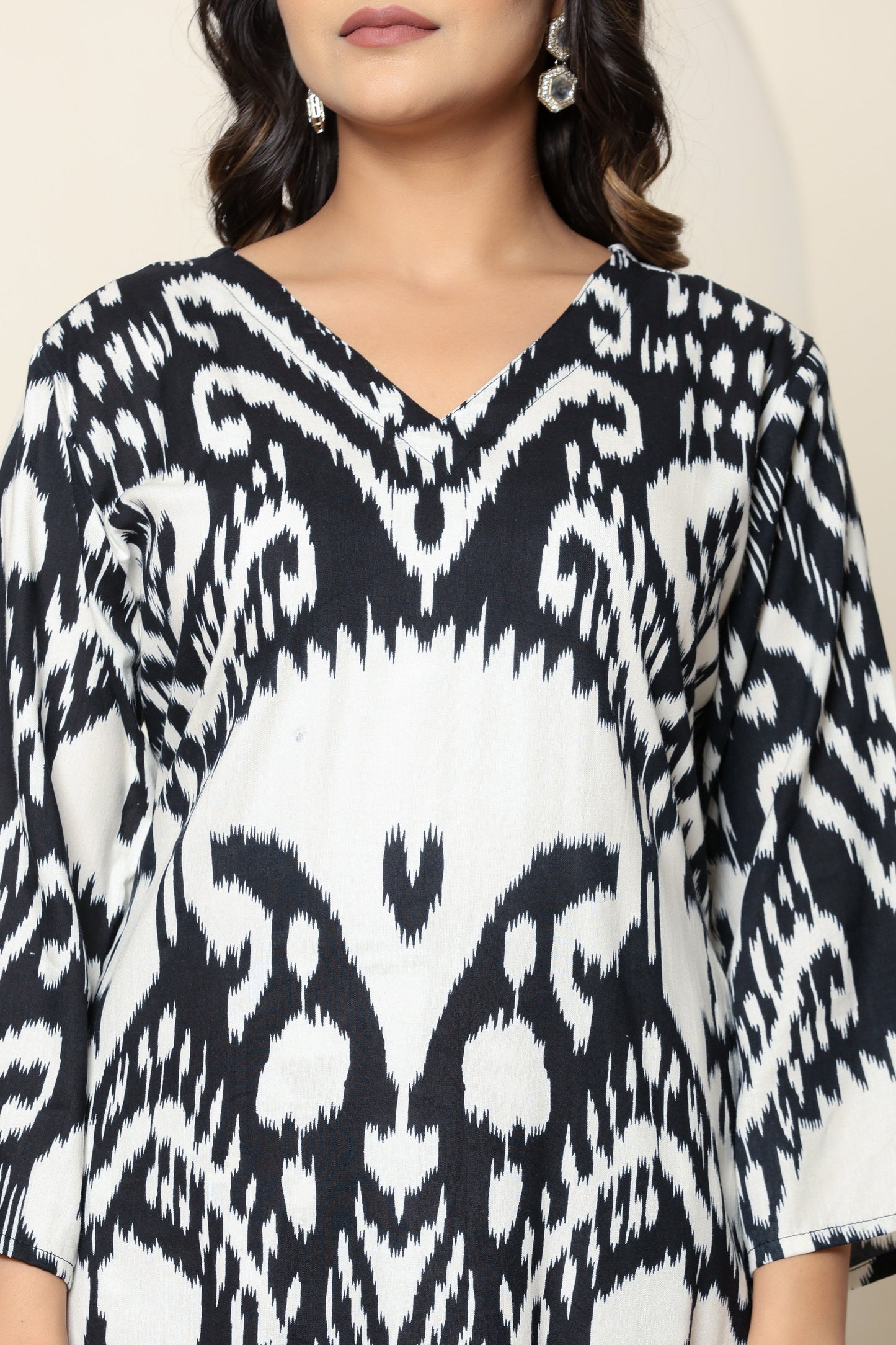 Noor in Noir Kurti Set