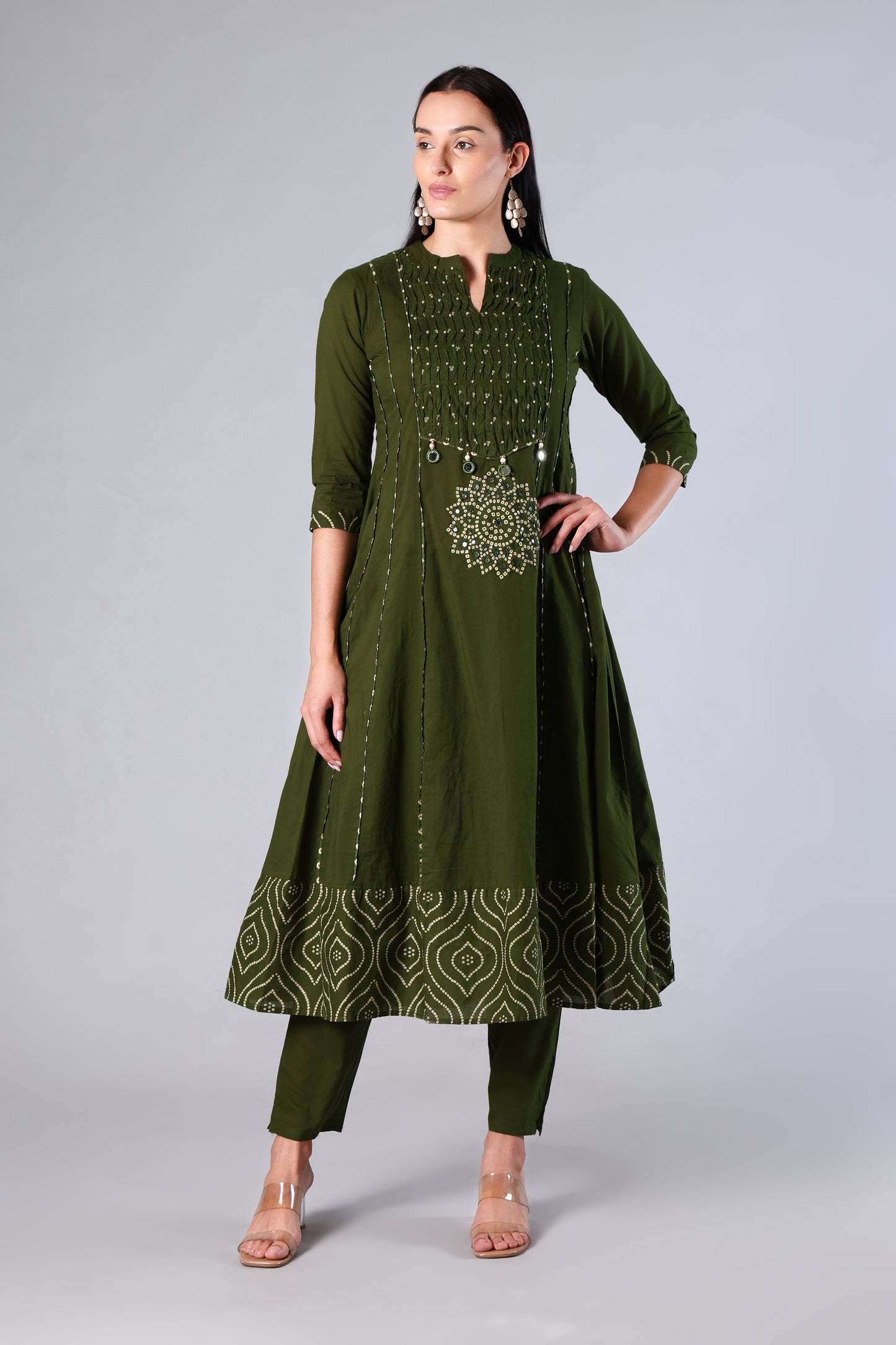 Gulika | Green Bandhani Cotton Suit Set