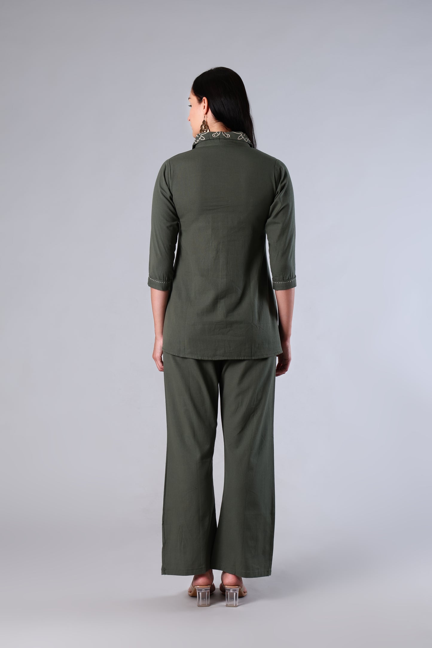 Vamika | Green Embroidered Khadi Cotton Suit Set