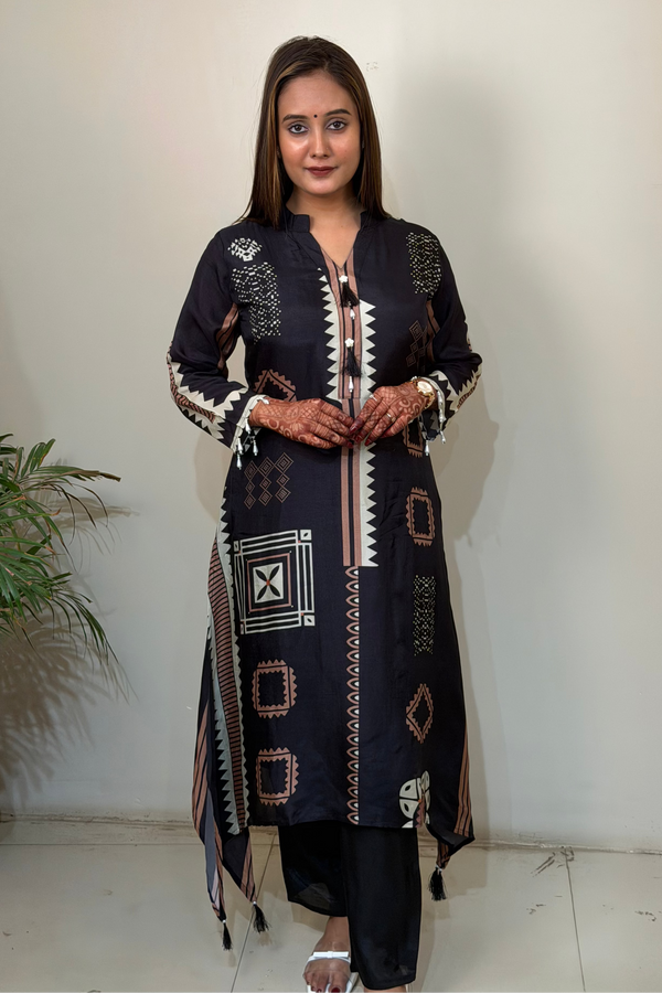 Black Geometric Printed Kurta Set with Straight Pants
