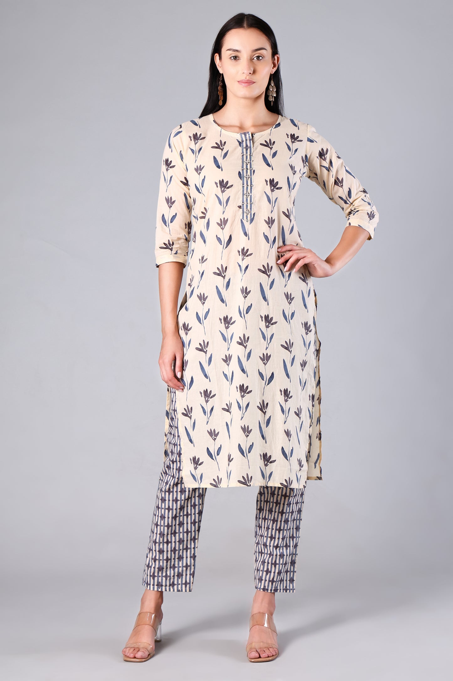 Rangriti | Blue Red Floral Cotton Suit Set